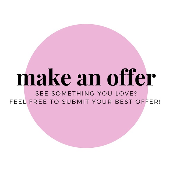 ✨ MAKE AN OFFER! ✨ - Picture 1 of 1